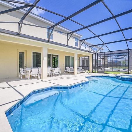 Stunning 9Br Home - Family Resort With Private Pool, Hot Tub, Games Room And Bbq! Кисими Екстериор снимка
